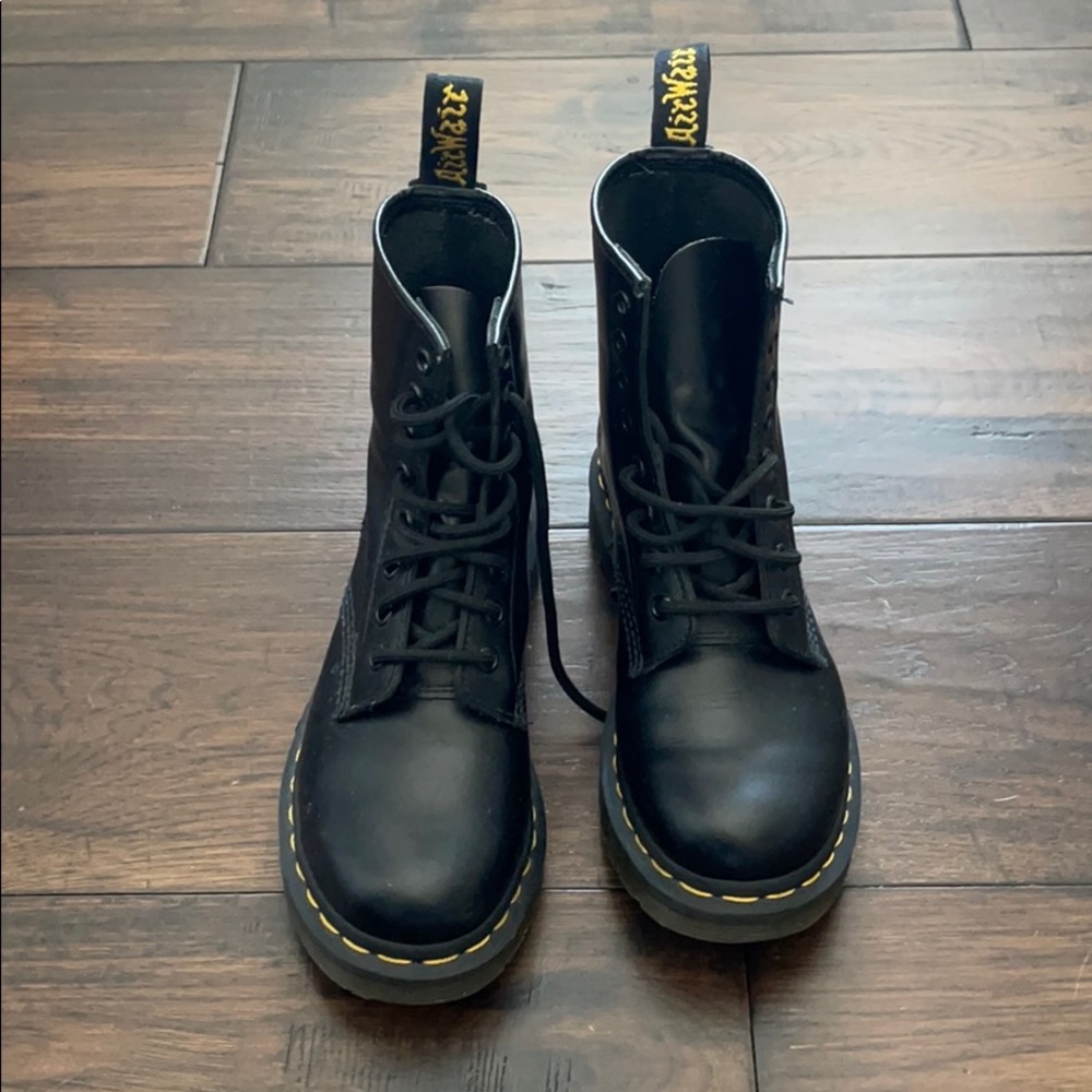 Dr marten 1460 boots